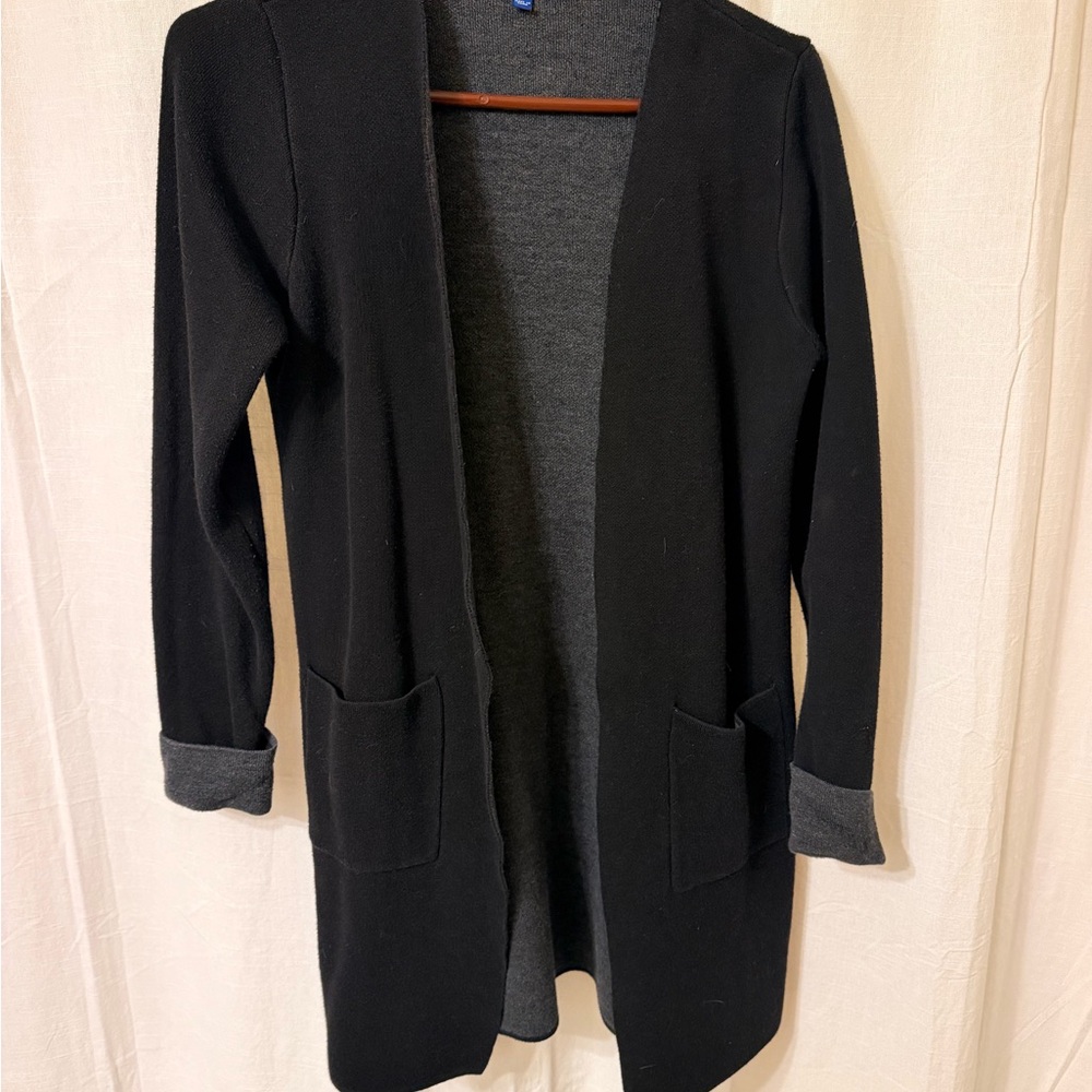 Apt. 9 Black Cardigan with Gray Inner Contrast